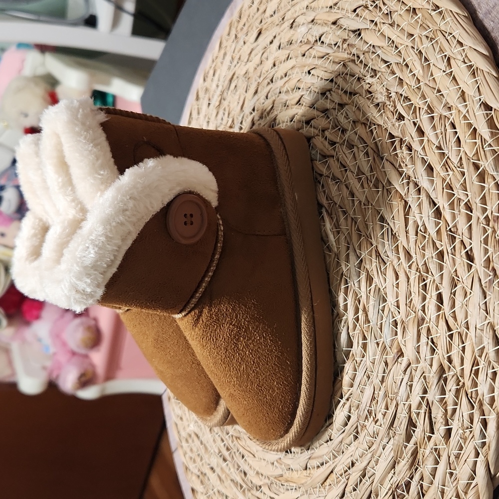 CUTE BOOTS - Picture 3 of 7